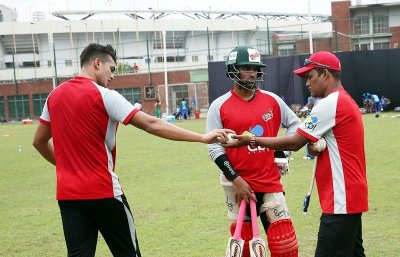 চিটাগং ভাইকিংসের অনুশীলনে তামিম-তাসকিন