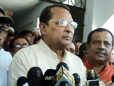 নড়াইলে কর্মী সভায় তথ্যমন্ত্রী হাসানুল ইক ইনু