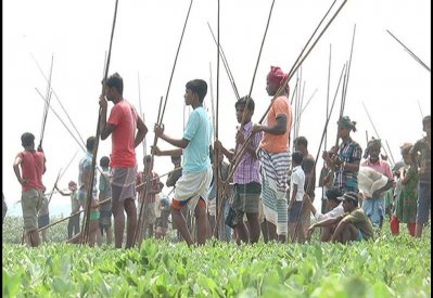নিলক্ষার টেঁটা যুদ্ধের নেপথ্যে!