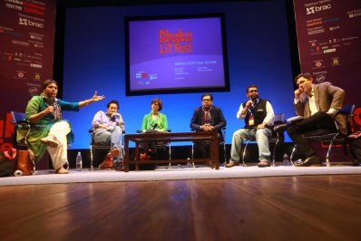 আমেরিকা এক্সেপশনাল: নোমোর