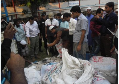 পিরোজপুরে সাড়ে তিন হাজার কেজি জাটকাসহ ব্যবসায়ী আটক