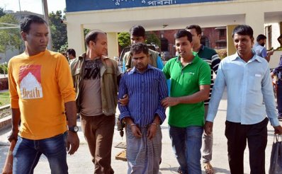পাবনায় অস্ত্র তৈরির কারখানার সন্ধান, গ্রেফতার ১