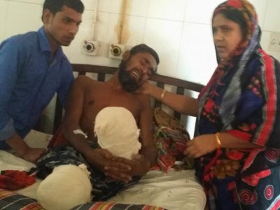 হাসপাতালের বিছানায় দুই পা হারানো শাহিনূর বিশ্বাস-২