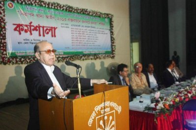 ভেজাল রোধে ভ্রাম্যমাণ পরীক্ষাগার করা হবে: খাদ্যমন্ত্রী