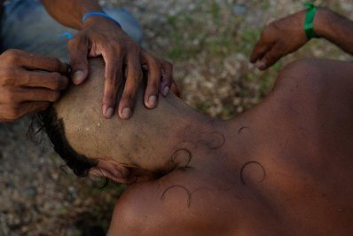 নাফ নদী যদি কথা বলতে পারত!