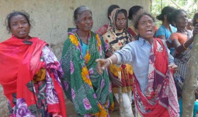 গাইবান্ধার নিরাশ্রয় সাঁওতাল নারীরা