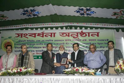 আবাহনীর সংবর্ধনা অনুষ্ঠানে অতিথিরা। ছবি : সাজ্জাদ হোসেন  