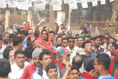 ‘সাখাওয়াত যা বলছেন, সবই রাজনৈতিক স্ট্যান্টবাজি’