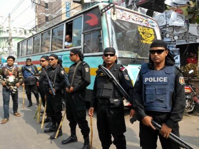 পুলিশের টহল
