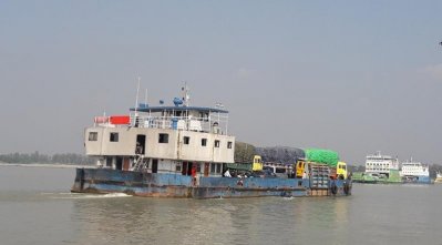ফেরি চলাচল শুরু, ফাইল ছবি