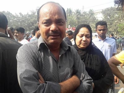ক্ষতিগ্রস্ত দোকান মালিক শামসুর আলম