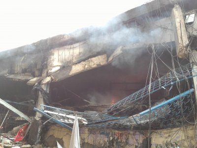 ধসে পড়া ডিসিসি মার্কেটের একাংশ
