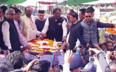 সুরঞ্জিতকে শেষ শ্রদ্ধা জানালো সুনামগঞ্জবাসী