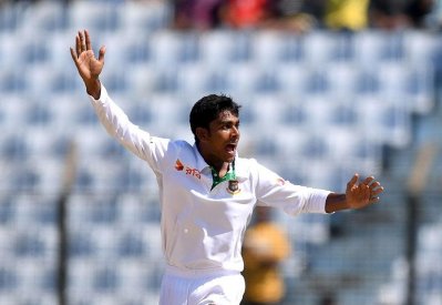 অবশেষে পাওয়া গেল ‘ব্যাটসম্যান’ মিরাজকে