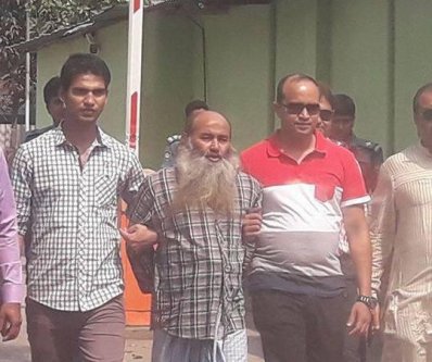আবুল কাশেম ওরফে বড় হুজুর