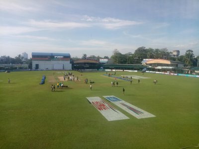 পি সারা ওভাল