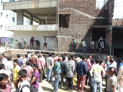 ঘোষণার ৩ দিনের মাথায় কক্সবাজারে অবৈধ স্থাপনা উচ্ছেদ শুরু