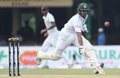 সাকিবের ব্যাটে লিড পেল বাংলাদেশ