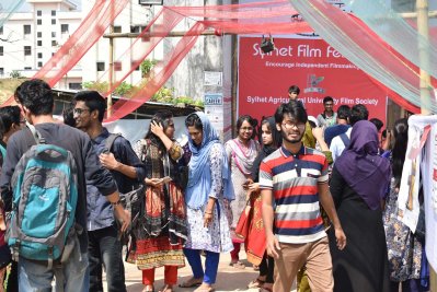 সিলেট চলচ্চিত্র উৎসবের শেষ দিনে দর্শকদের উপচে পড়া ভিড়