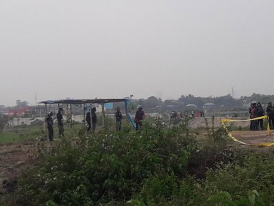 উদ্ধার বোমাগুলোর মধ্যে দুটি নিষ্ক্রিয় করা হয়েছে (ভিডিও)