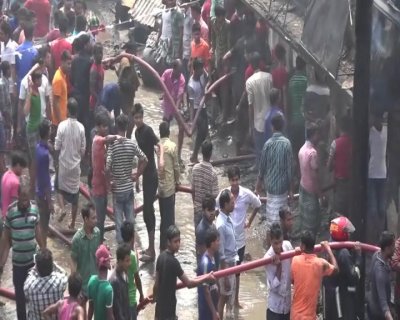 হোসেনপুর বাজারে আগুনে ২০ কোটি টাকার ক্ষতি!