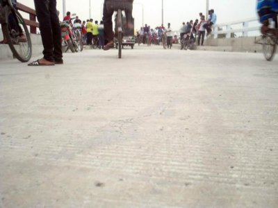 চিত্রা নদীর ওপর সেতুতে ফাটল