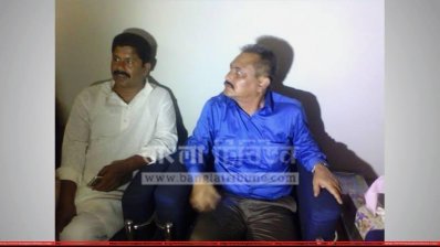 কার্যালয়ে ঢুকতে পারছেন না মেয়র বুলবুল