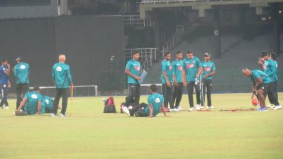 সন্ধ্যায় টাইগারদের টি-টোয়েন্টি লড়াই