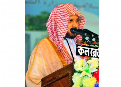 মসজিদে নববির খতিব ও ইমাম শায়েখ ড. আব্দুল মহসিন বিন মোহাম্মদ আল কাশেম (ছবি - ফোকাস বাংলা)
