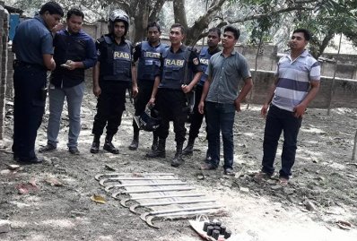 চাঁপাইনবাবগঞ্জে উদ্ধারকৃত বোমা নিষ্ক্রিয় করা হয়েছে