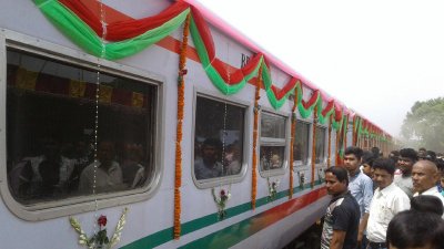 খুলনা-কলকাতা রুটে মৈত্রী এক্সপ্রেস-২ এর উদ্বোধন