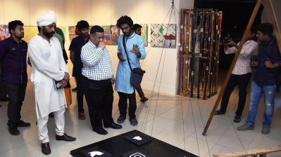 শিল্পকলা একাডেমিতে চলছে ইউল্যাব শিক্ষার্থীদের প্রদর্শনী
