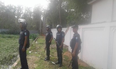 বড়হাটের জঙ্গি আস্তানা পাহারা দিচ্ছে পুলিশ