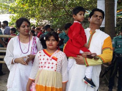 'আমরা ঘরে বসে থাকলে অপশক্তির জয় হবে'