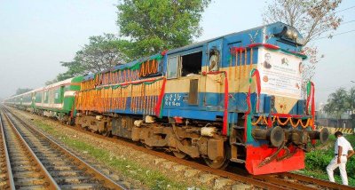 নববর্ষে প্রধানমন্ত্রীর উপহার শীতাতপ নিয়ন্ত্রিত মৈত্রী ট্রেন