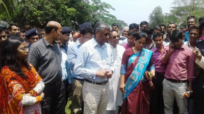 গাজীপুরের শ্রীপুরে হযরত আলীর বাড়িতে মানবাধিকার কমিশনের চেয়ারম্যান