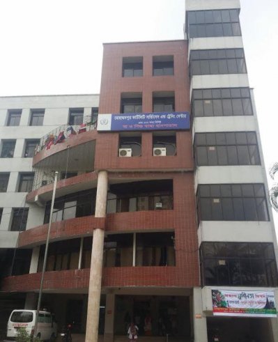 ১০০ শয্যার মা ও শিশু হাসপাতাল 