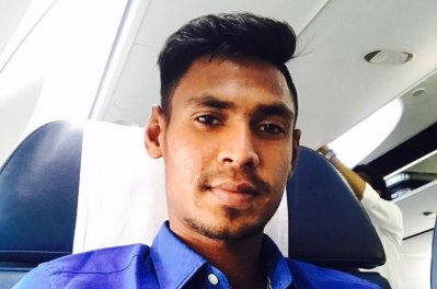 স্টেইনের প্রশ্নে মুস্তাফিজের উত্তর