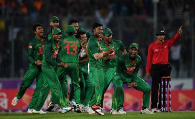 বাংলা ট্রিবিউনের সঙ্গে ক্রিকেটের ২২ গজে