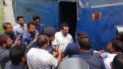 নাশকতার মামলায় বিএনপির যুগ্ম মহাসচিব খোকনের জামিন নামঞ্জুর