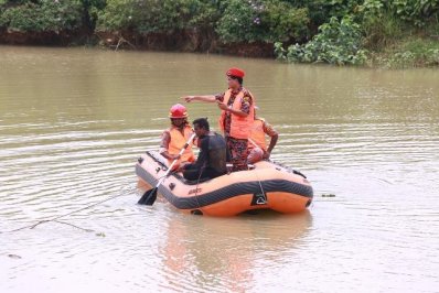 নারায়ণগঞ্জে অস্ত্র-গোলাবারুদ উদ্ধার