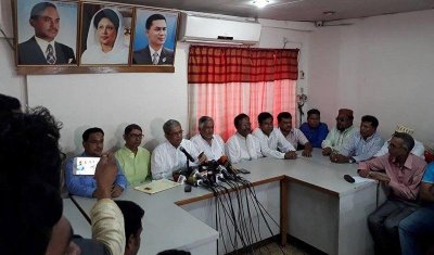 বিএনপির কেন্দ্রীয় কার্যালয়ে আয়োজিত সংবাদ সম্মেলনে বক্তব্য রাখছেন বিএনপি মহাসচিব মির্জা ফখরুল ইসলাম আলমগীর