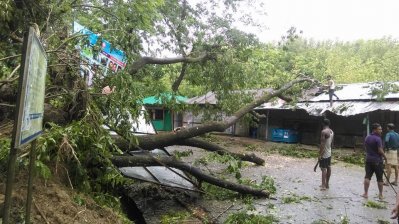 রবিবার লামা ও আলিকদমে ত্রাণ বিতরণ করবেন প্রতিমন্ত্রী উশৈসিং
