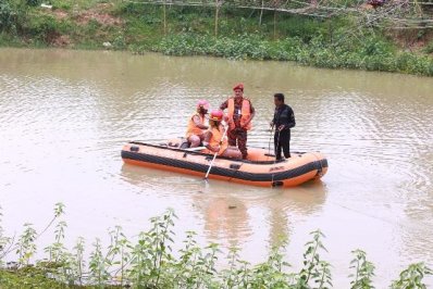 নারায়ণগঞ্জের রূপগঞ্জে অস্ত্র উদ্ধার অভিযান