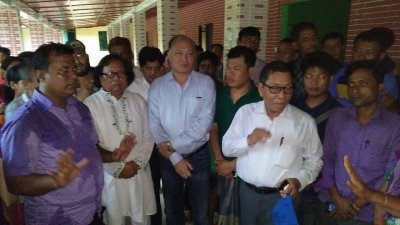 লংগদুতে ক্ষতিগ্রস্ত এলাকা পরিদর্শনে পাহাড়ি নেতারা