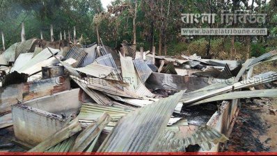 লংগদুতে দৃর্বৃত্তের দেওয়া আগুনে পুড়ে ধ্বংস হওয়া ঘরবাড়ি