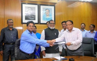 মুক্তিযুদ্ধবিষয়ক মন্ত্রণালয়ে বার্ষিক কর্মসম্পাদন চুক্তি