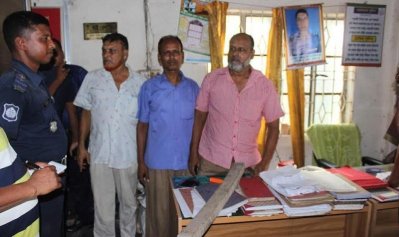 এই অফিসে হামলা করেন ছাত্রলীগের নেতাকর্মীরা
