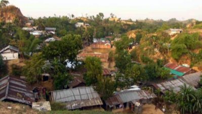 কক্সবাজারে পাহাড় ধসের ঝুঁকিতে ৩ লাখ মানুষ