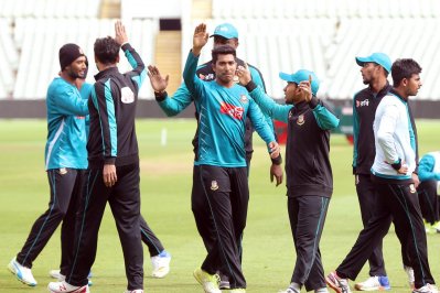 ফাইনালের স্বপ্ন নিয়ে ভারতের মুখোমুখি বাংলাদেশ